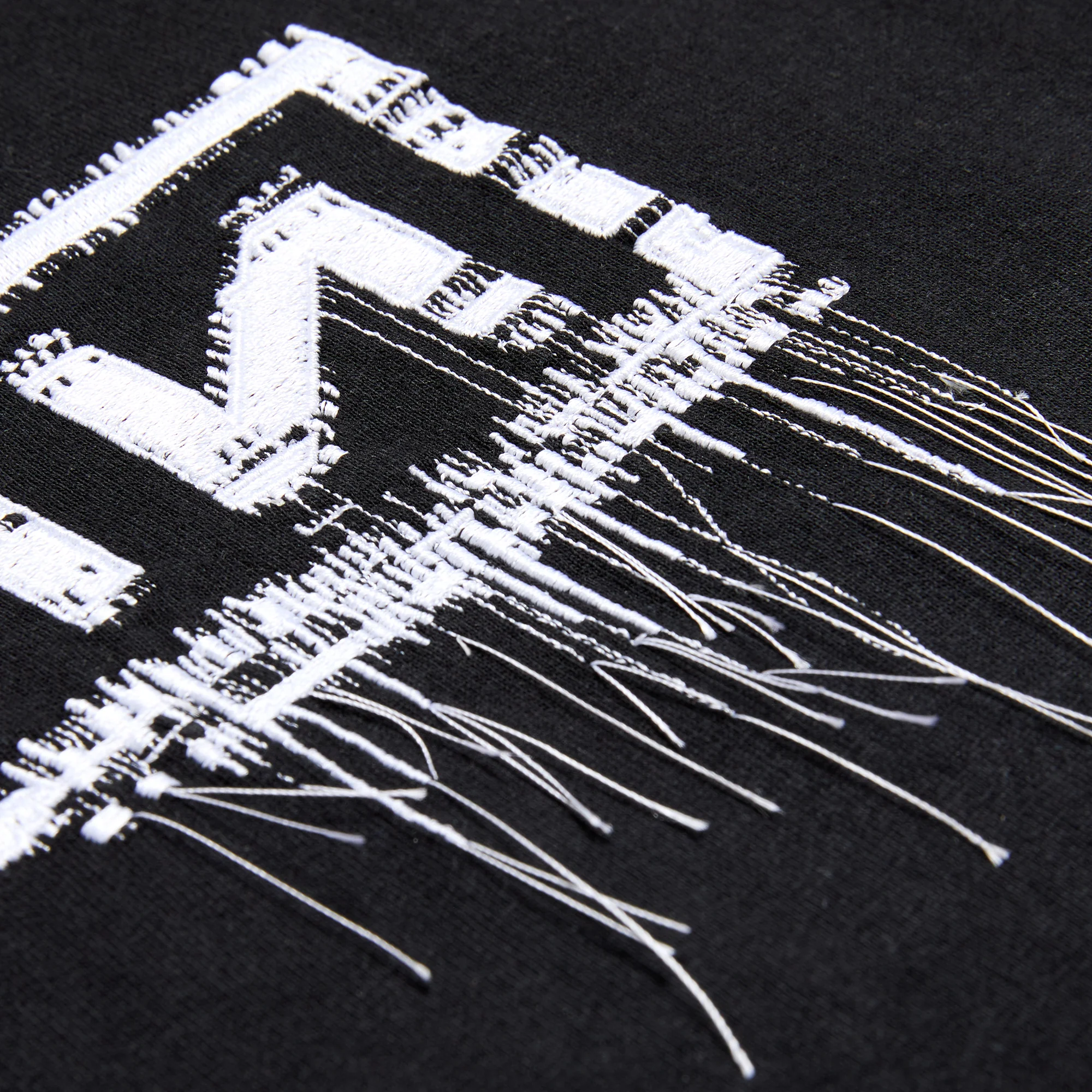 WITH TEETH 20 THREAD TEE - Image 4